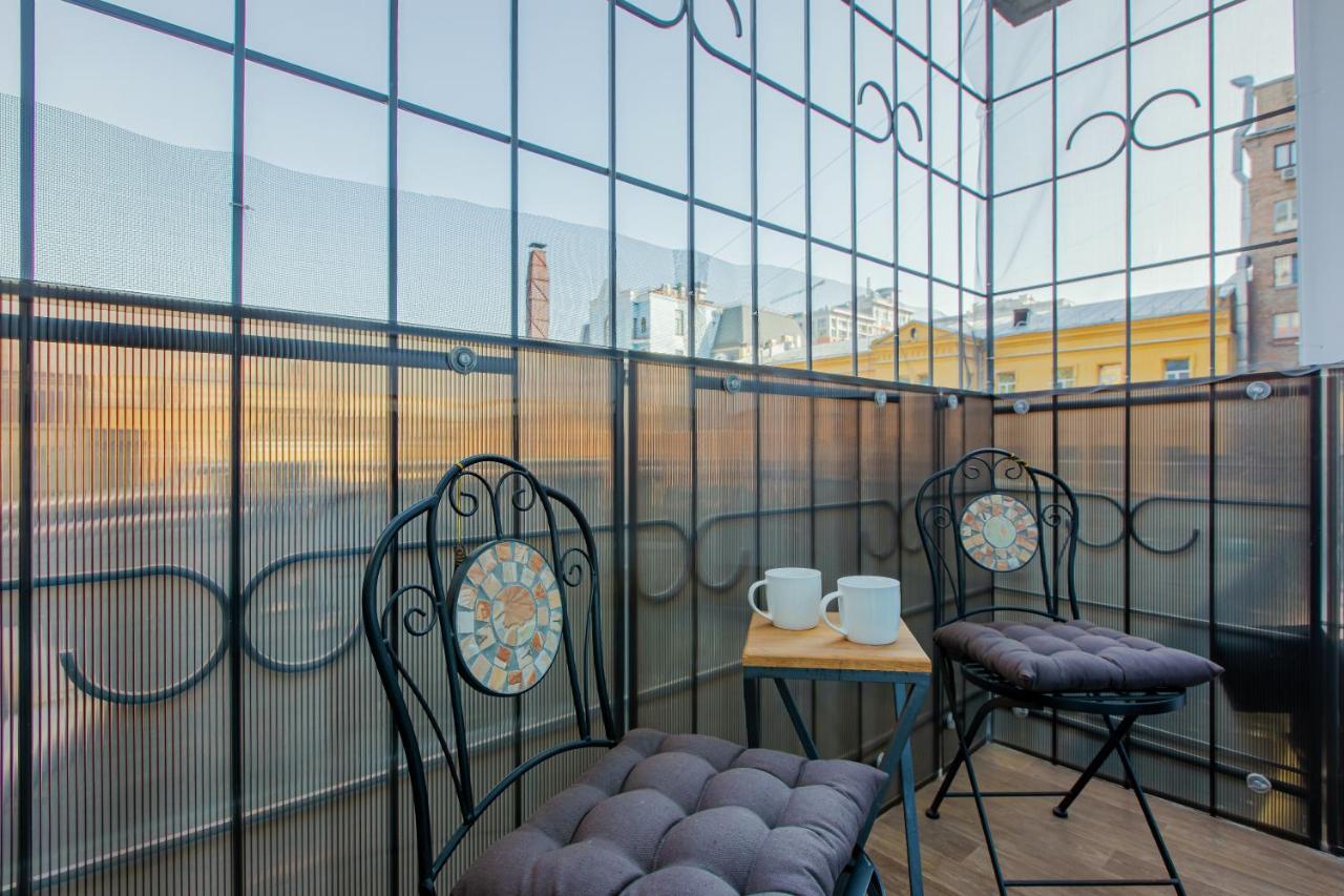 Big Jacuzzi , Sauna , Khreshchatyk apartments Kiew Exterior foto
