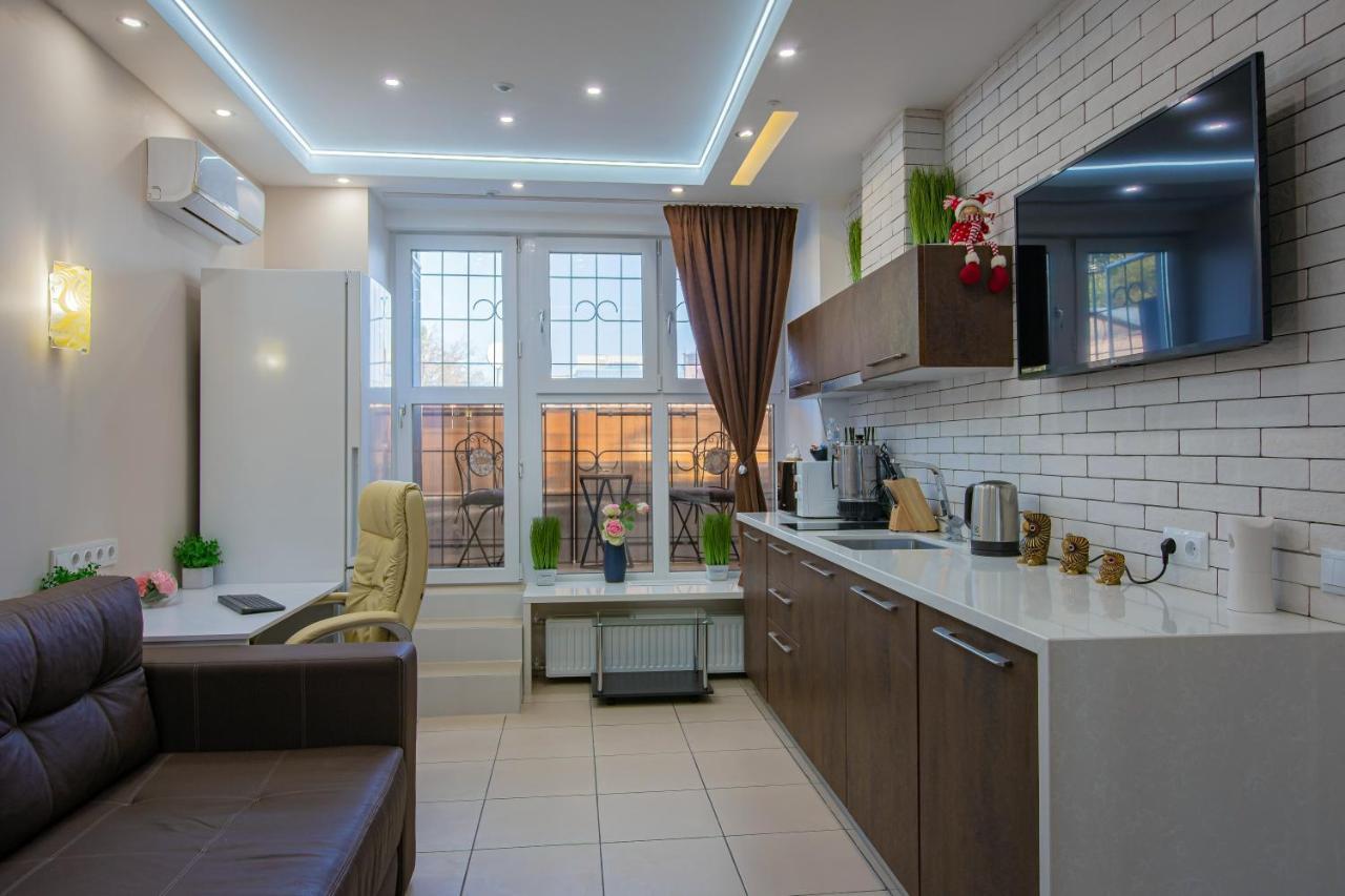 Big Jacuzzi , Sauna , Khreshchatyk apartments Kiew Exterior foto