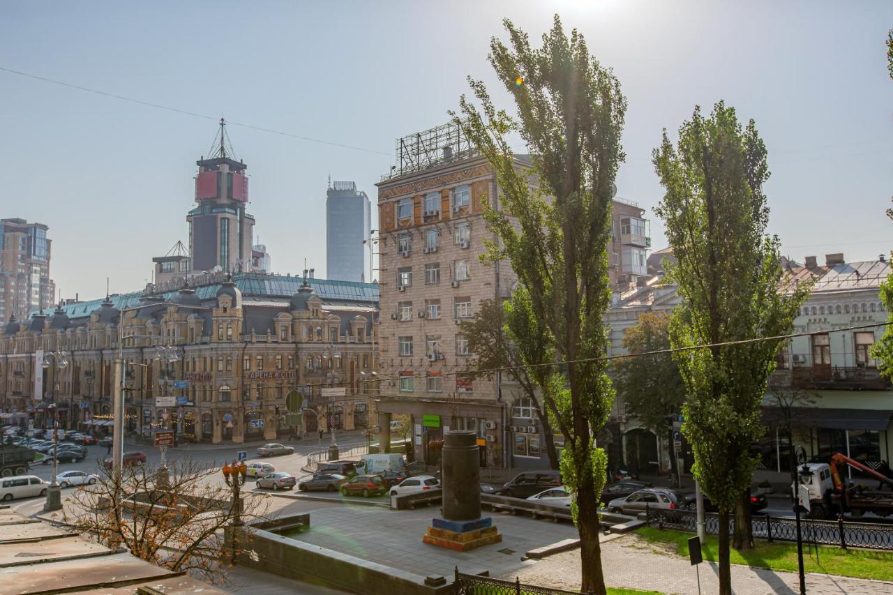 Big Jacuzzi , Sauna , Khreshchatyk apartments Kiew Exterior foto