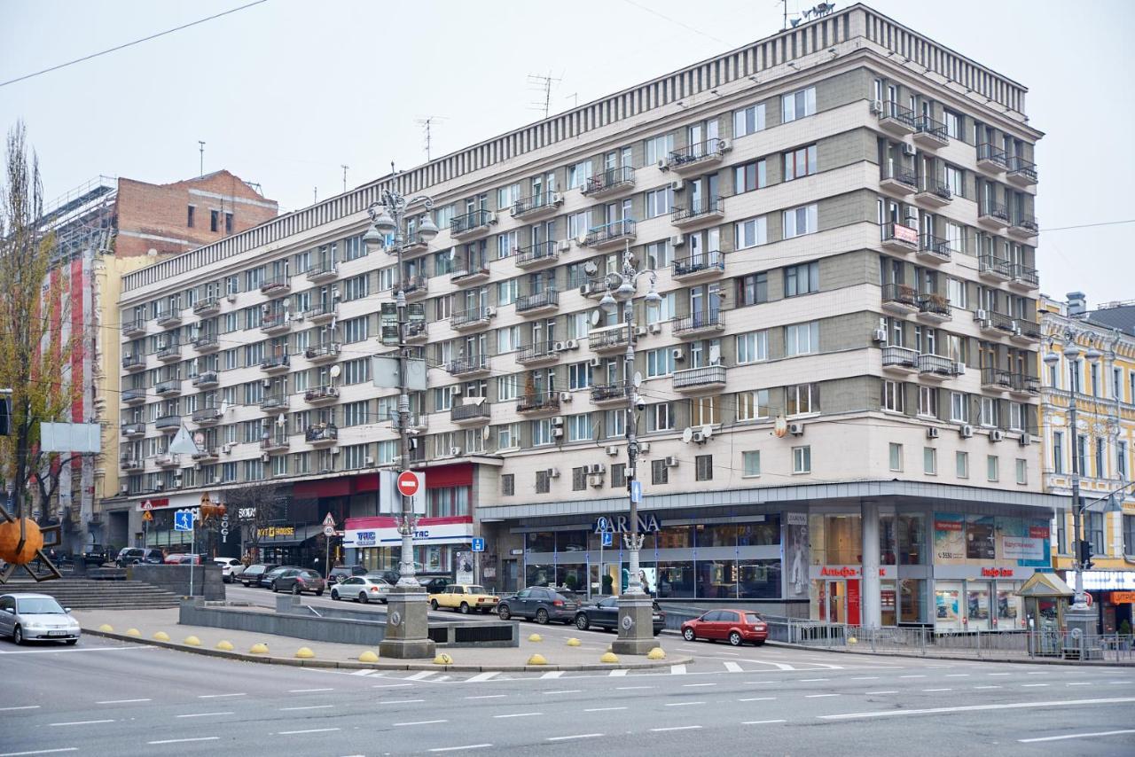 Big Jacuzzi , Sauna , Khreshchatyk apartments Kiew Exterior foto